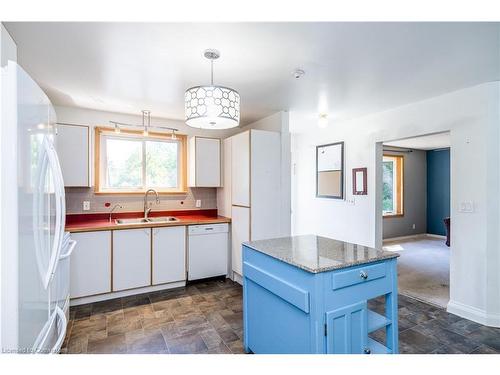 3 Rankin Lake Road, Seguin, ON - Indoor Photo Showing Kitchen With Double Sink