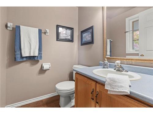 77 Boulder Crescent, Guelph, ON - Indoor Photo Showing Bathroom