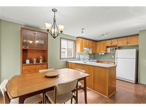 77 Boulder Crescent, Guelph, ON - Indoor