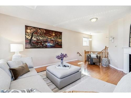 588 Fothergill Boulevard, Burlington, ON - Indoor Photo Showing Living Room With Fireplace