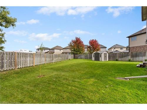 8481 Jennifer Crescent, Niagara Falls, ON - Outdoor With Backyard