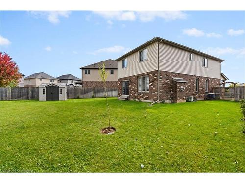 8481 Jennifer Crescent, Niagara Falls, ON - Outdoor With Backyard With Exterior