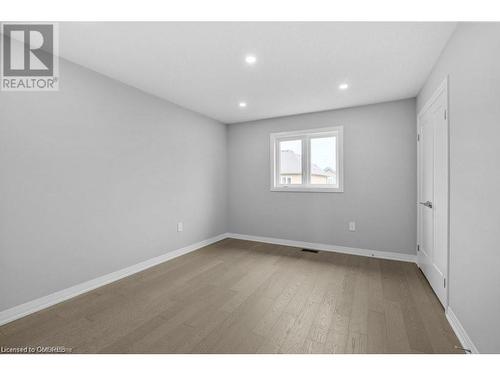 161 Cittadella Boulevard, Hamilton, ON - Indoor Photo Showing Other Room