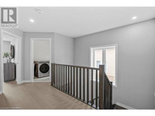 161 Cittadella Boulevard, Hamilton, ON - Indoor Photo Showing Other Room