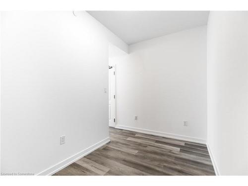 1001-470 Dundas Street E, Waterdown, ON - Indoor Photo Showing Other Room