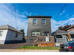 263 Kensington Avenue  Hamilton, ON L8L 7N8