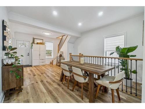 491 Ferguson Avenue N, Hamilton, ON - Indoor Photo Showing Dining Room