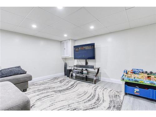 16-125 Livingston Avenue, Grimsby, ON - Indoor Photo Showing Basement