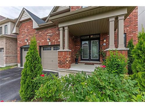 17 Larry Crescent, Caledonia, ON - Outdoor With Facade