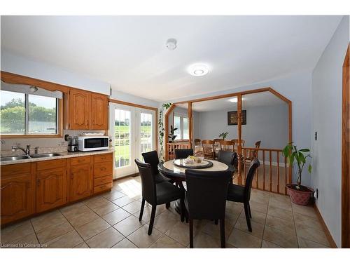 515 Brock Road, Flamborough, ON - Indoor Photo Showing Dining Room