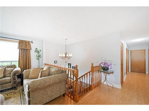 515 Brock Road, Flamborough, ON - Indoor Photo Showing Other Room