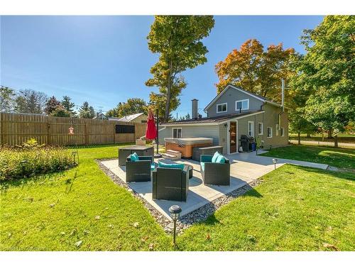 328 Decewsville Road, Cayuga, ON - Outdoor With Backyard