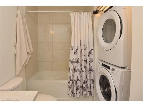 701-30 Hamilton Street S, Waterdown, ON - Indoor Photo Showing Laundry Room