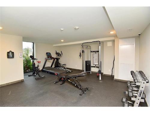 701-30 Hamilton Street S, Waterdown, ON - Indoor Photo Showing Gym Room