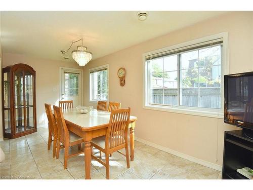 4-897 Stone Church Road E, Hamilton, ON - Indoor Photo Showing Dining Room