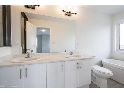 126 Picardy Drive, Hamilton, ON - Indoor Photo Showing Bathroom