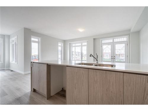 126 Picardy Drive, Hamilton, ON - Indoor Photo Showing Kitchen With Double Sink