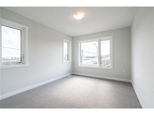 126 Picardy Drive, Hamilton, ON - Indoor Photo Showing Other Room