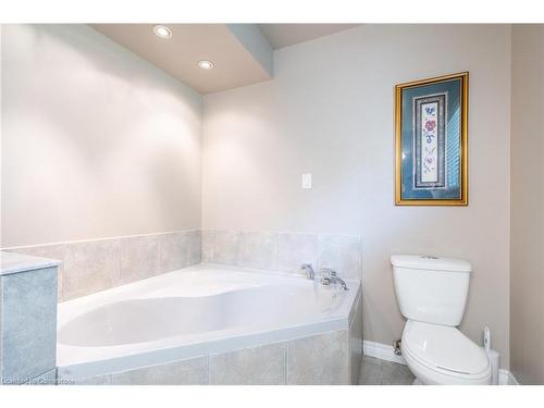 26 Wildan Drive, Flamborough, ON - Indoor Photo Showing Bathroom