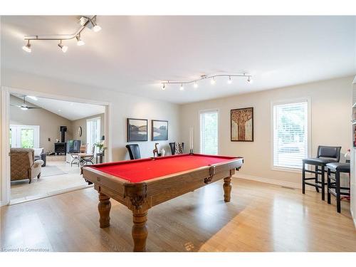 956 Lynden Road, Lynden, ON - Indoor Photo Showing Other Room