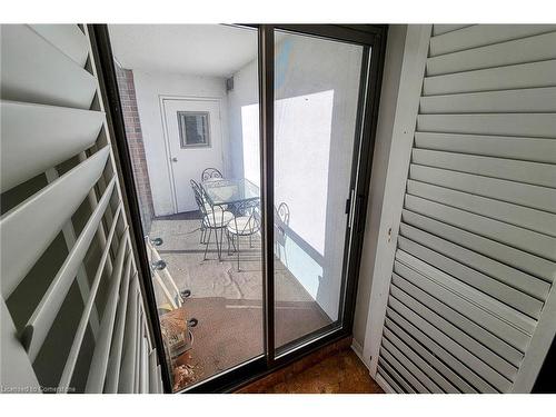 108-1225 North Shore Boulevard E, Burlington, ON -  Photo Showing Other Room