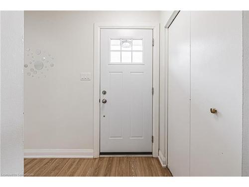 96 Cardinal Drive, Hamilton, ON - Indoor Photo Showing Other Room