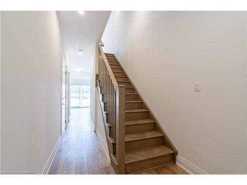 11 Raspberry Lane, Mount Hope, ON - Indoor Photo Showing Other Room