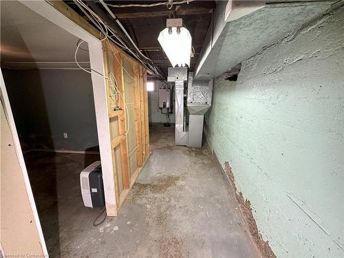 173 Canterbury Street, Ingersoll, ON - Indoor Photo Showing Basement