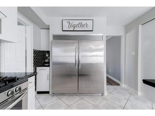 35 Lido Drive, Stoney Creek, ON - Indoor Photo Showing Kitchen With Stainless Steel Kitchen