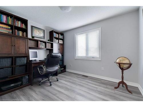 35 Lido Drive, Stoney Creek, ON - Indoor Photo Showing Other Room