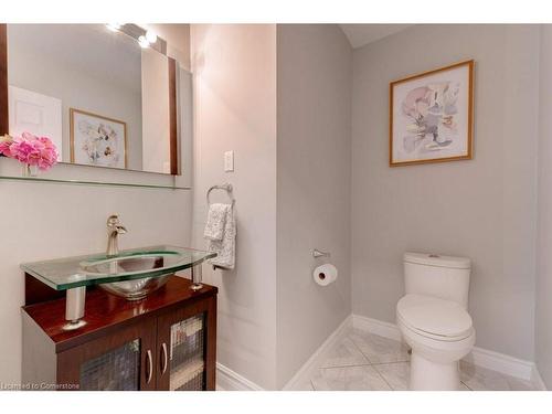 35 Lido Drive, Stoney Creek, ON - Indoor Photo Showing Bathroom