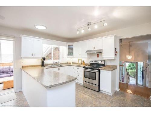 1084 Clearview Avenue, Burlington, ON - Indoor Photo Showing Kitchen With Double Sink