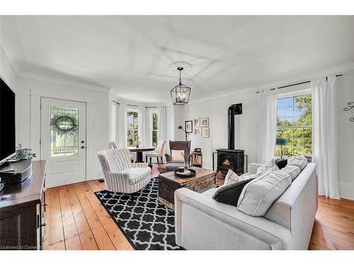 1288 Brock Road, Flamborough, ON - Indoor Photo Showing Living Room