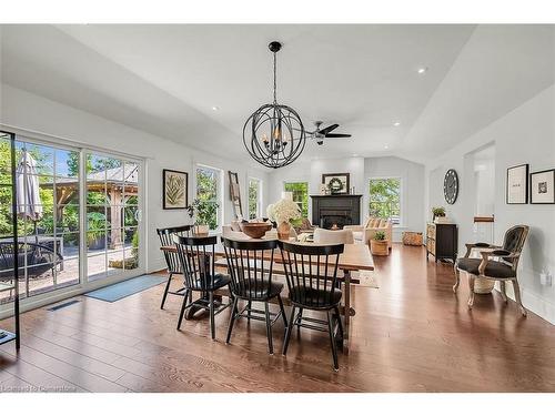 1288 Brock Road, Flamborough, ON - Indoor Photo Showing Dining Room