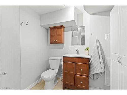 57 Odessa Street, Stoney Creek, ON - Indoor Photo Showing Bathroom