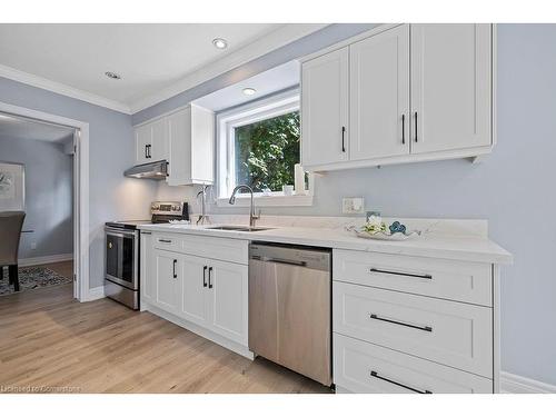 1363 Sycamore Drive, Burlington, ON - Indoor Photo Showing Kitchen With Stainless Steel Kitchen