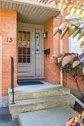 15-60 Dundas Street, Dundas, ON - Outdoor