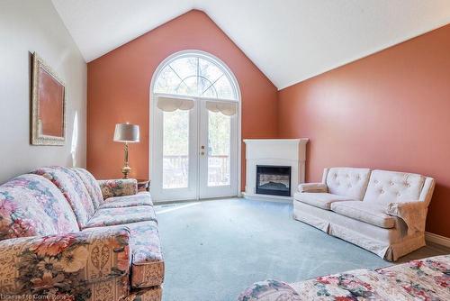 15-60 Dundas Street, Dundas, ON - Indoor Photo Showing Living Room With Fireplace