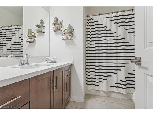 18 South Coast Circle, Crystal Beach, ON - Indoor Photo Showing Bathroom