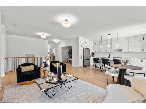 4 Santa Barbara Lane, Georgetown, ON - Indoor Photo Showing Living Room