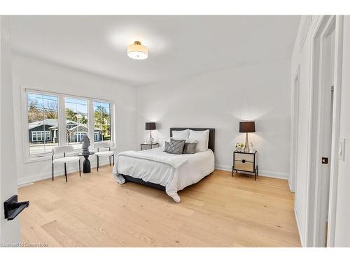 4 Santa Barbara Lane, Georgetown, ON - Indoor Photo Showing Bedroom