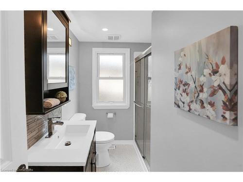 456 Lakeview Road, Fort Erie, ON - Indoor Photo Showing Bathroom