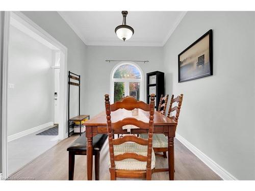 247 Kensington Avenue N, Hamilton, ON - Indoor Photo Showing Dining Room