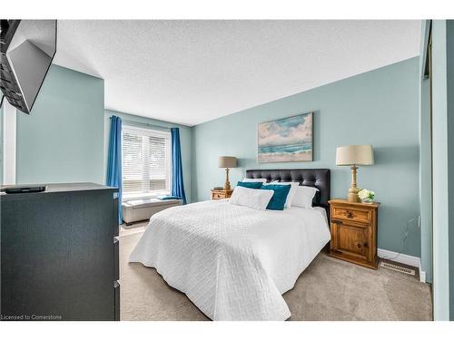 23-515 North Service Road, Stoney Creek, ON - Indoor Photo Showing Bedroom