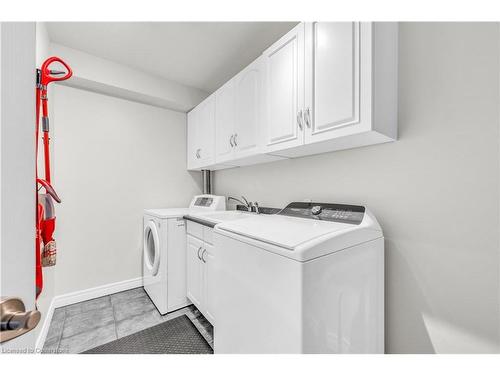 23-515 North Service Road, Stoney Creek, ON - Indoor Photo Showing Laundry Room