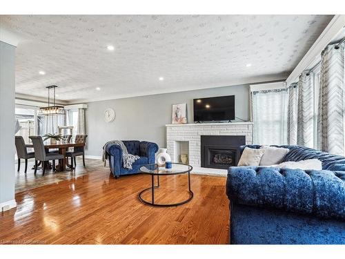 5117 Canborough Road, Wellandport, ON - Indoor Photo Showing Living Room With Fireplace