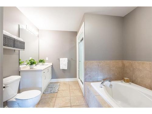 3-2282 Orchard Road, Burlington, ON - Indoor Photo Showing Bathroom