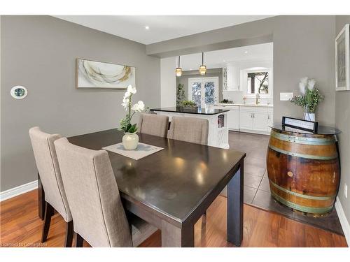 15 Sumner Crescent, Grimsby, ON - Indoor Photo Showing Dining Room