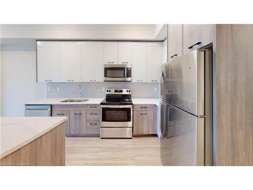 508-49 Walnut Street S, Hamilton, ON - Indoor Photo Showing Kitchen With Stainless Steel Kitchen