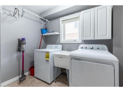 53 Dulgaren Street, Hamilton, ON - Indoor Photo Showing Laundry Room